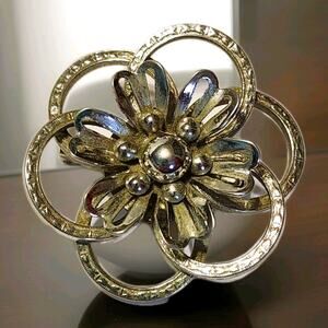 Vintage 1960s Floral & Entwined Etched Circle Rings Silver Tone Brooch Scarf Pin